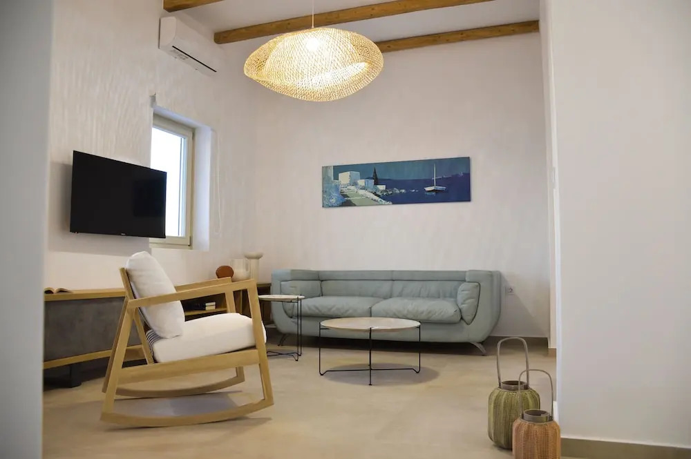 Milos Zen Suites