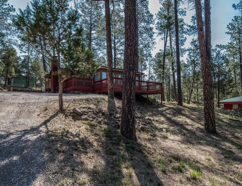 The Elk Meadow Cozy Cabin by Ruidoso Vacation Rentals