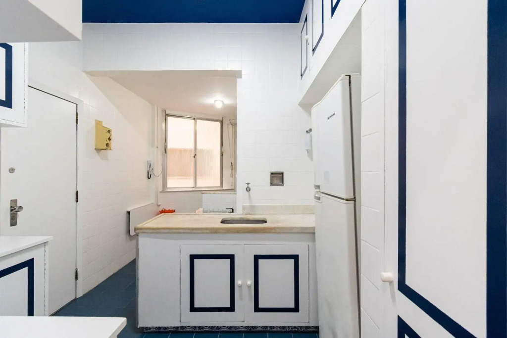 Apartamento De 3 Quartos Em Copacabana | Cl 91/302