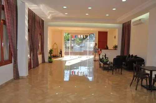 Lagace Hotel