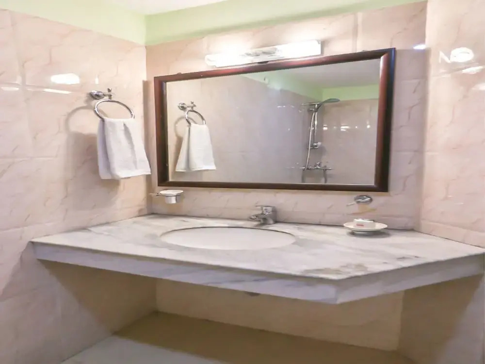 OYO 635 Hotel Layata