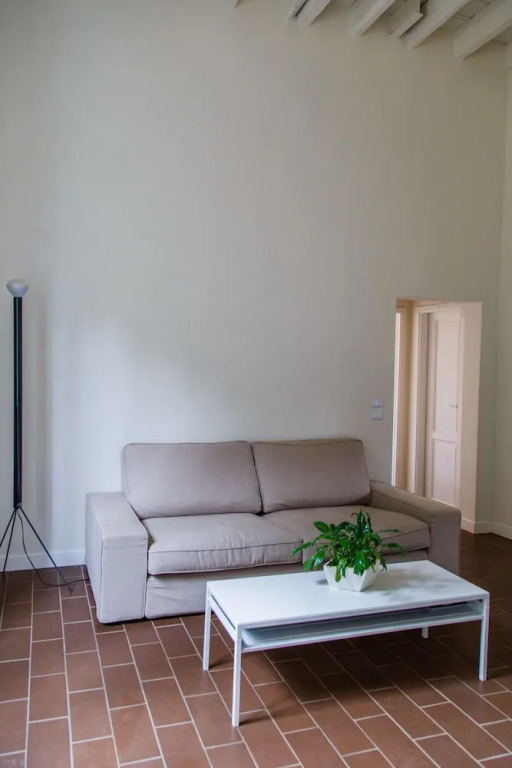 EE Florence Luxury Apartments
