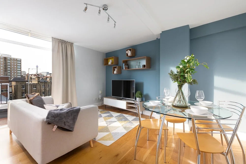 Little Bloomsbury House