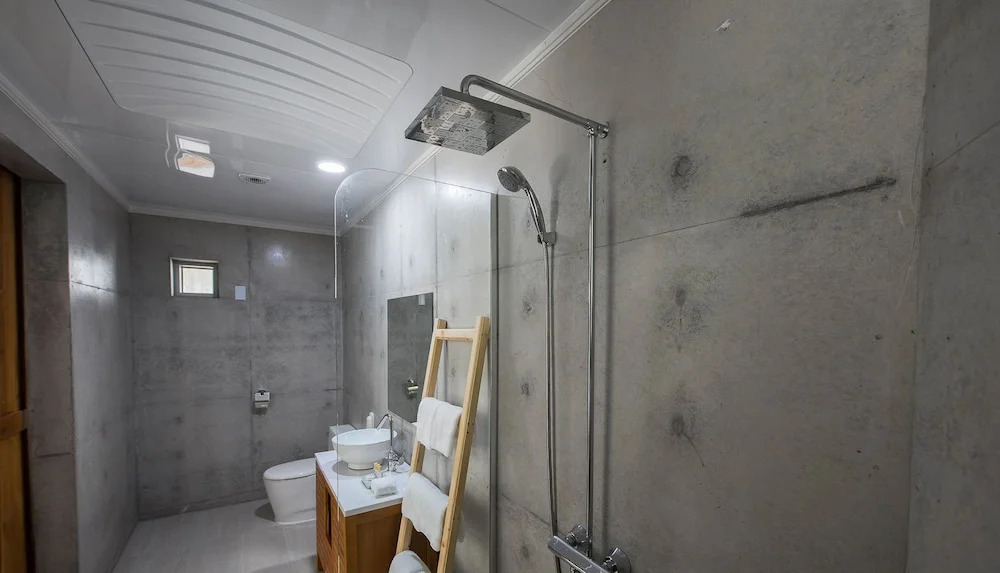 Heritis Poolvilla