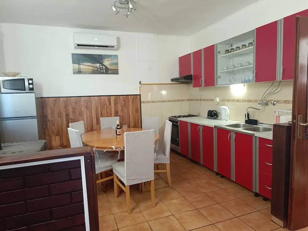 Holiday Home Višnja with Pool