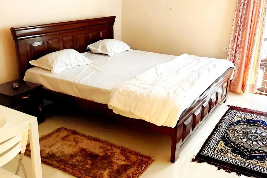 Stone Home 2 Bedroom Suite