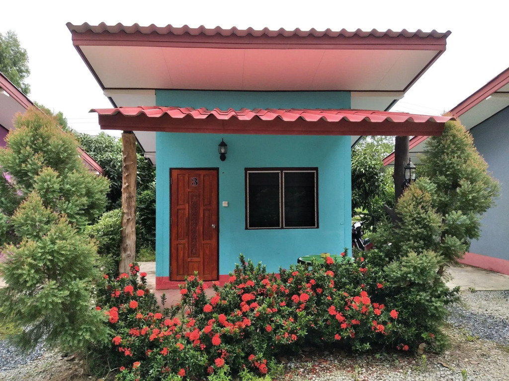 Douangjinda Resort