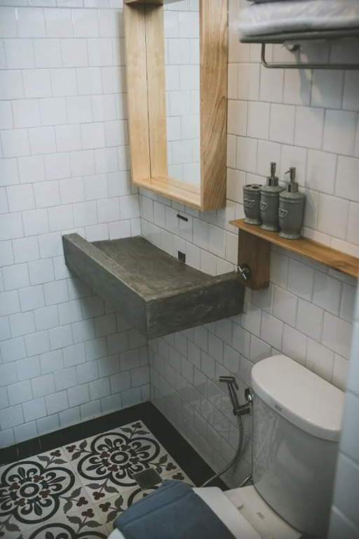 Chernchan Hostel