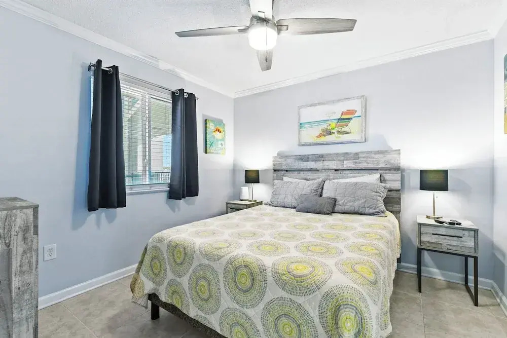 Gulf Shores Surf & Racquet Club 212A