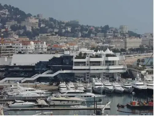 Cannes 1061