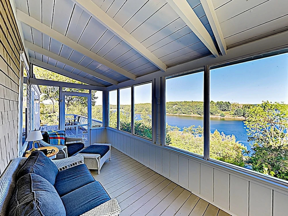 New Listing! Waterfront W/ Stunning Views 4 Bedroom Home