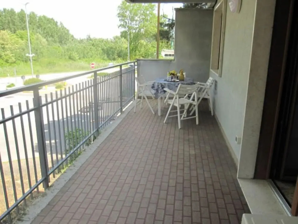 Comfort With Terrace at Grado Pineta