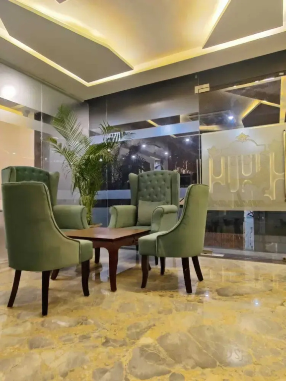 Hotel KHS Landmark Prayagraj - The Boutique Hotel