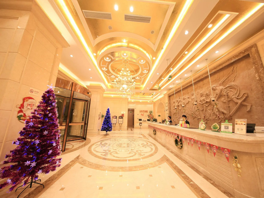 Vienna International Hotel Shanghai Hongqiao Airport Convention and Exhibition Center Huaxu Highway