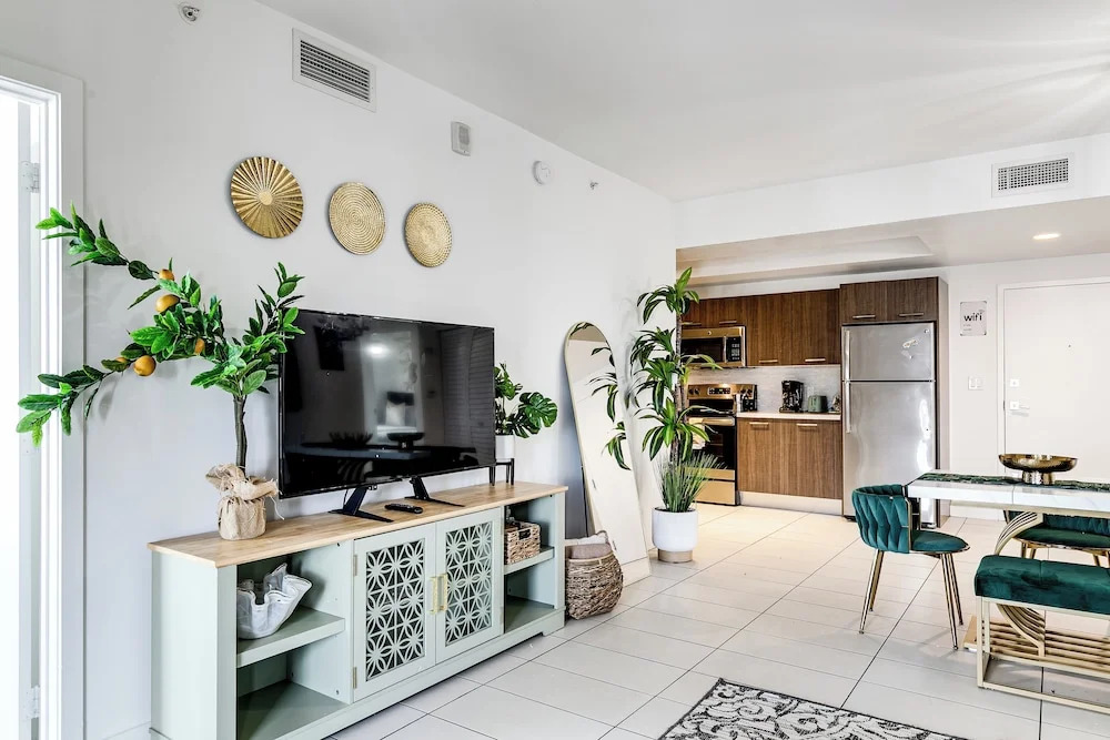New 3 Bed 2 Bath In The  Little Havana