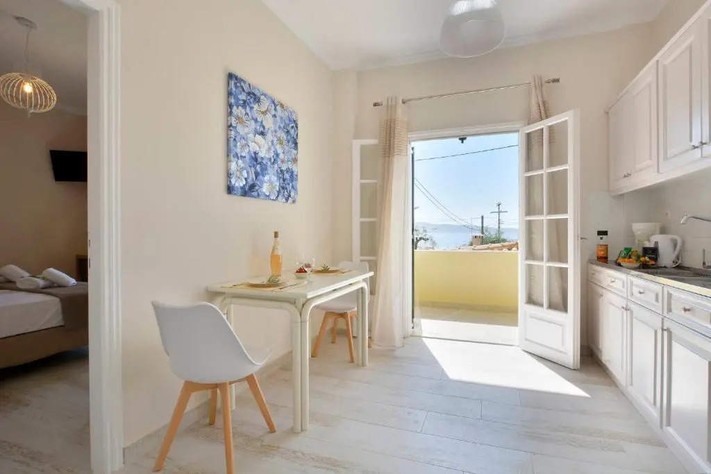 Dimitris Residence 1