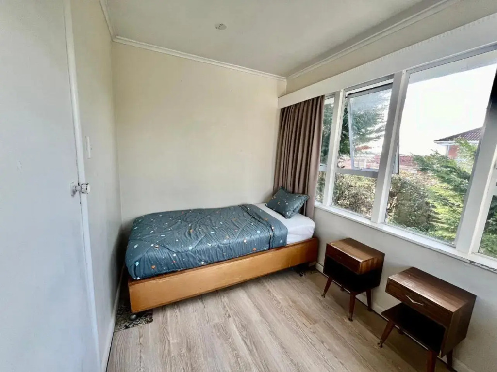 Entire House in Sylvia Park, Central Auckland