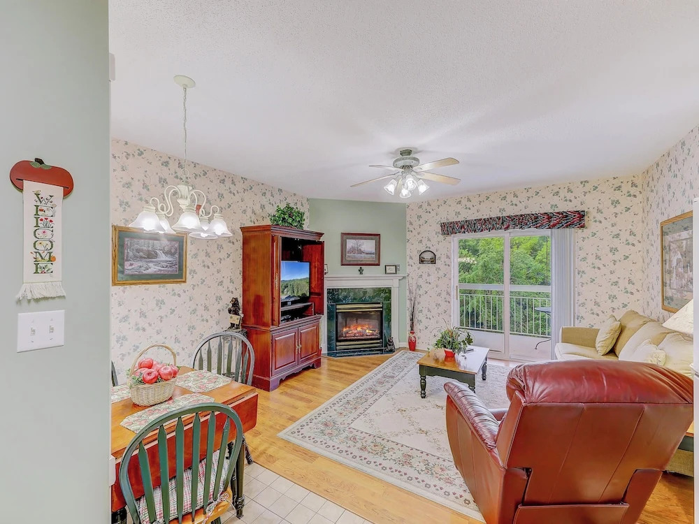 Whispering Pines II by Jackson Mountain Rentals