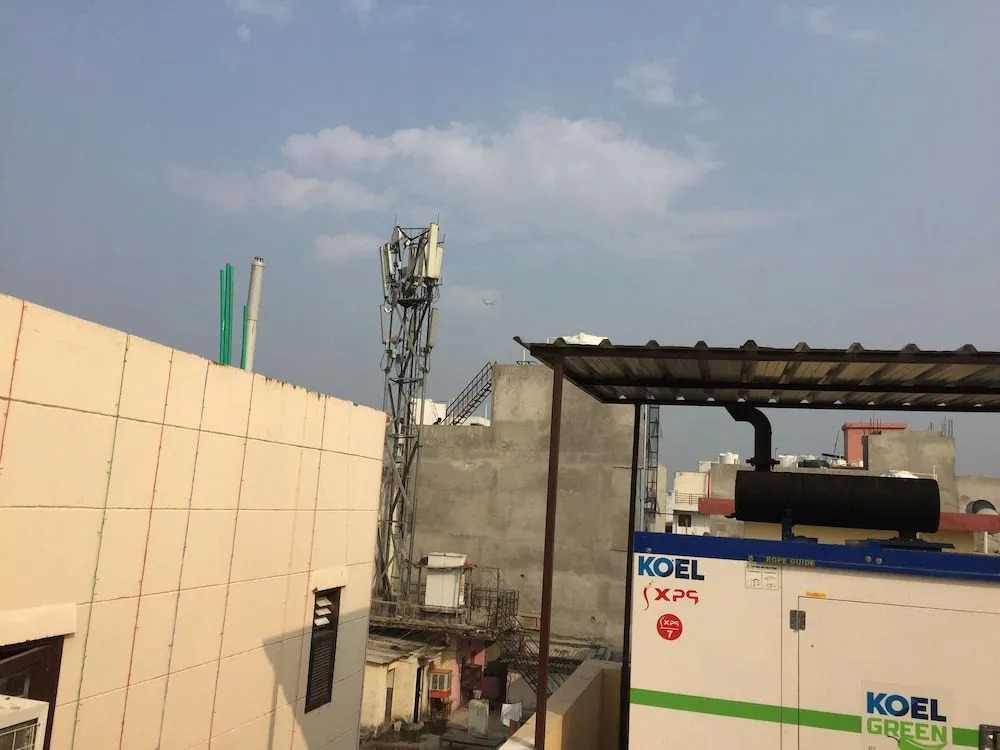 Super 51 Hotel