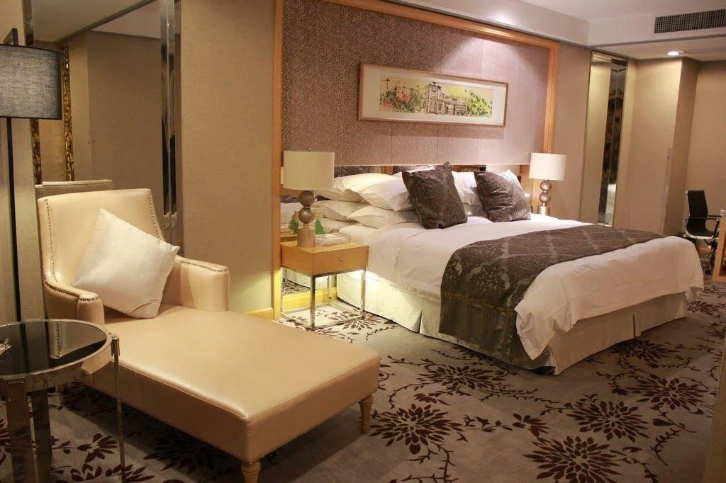 Yazz Hotel