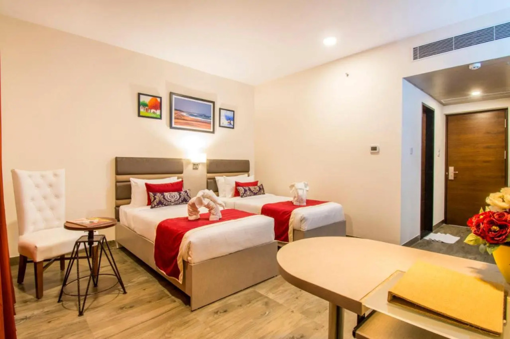 Mantris Hotel