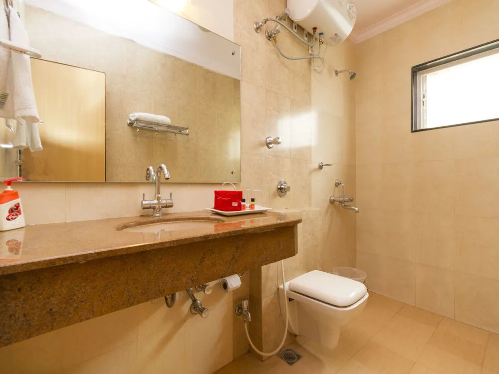 OYO 1906 Apartment near Langford Road