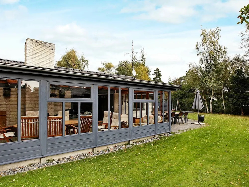 Holiday Home Kamillevej Væggerløse Denm