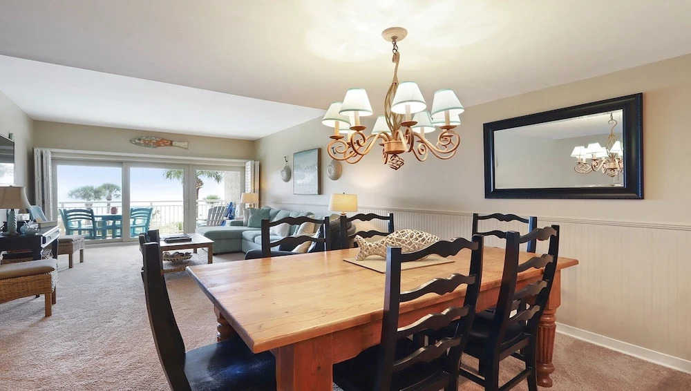 442 Captains Walk Villas 2 Bedrooms 2 Bathrooms Condo