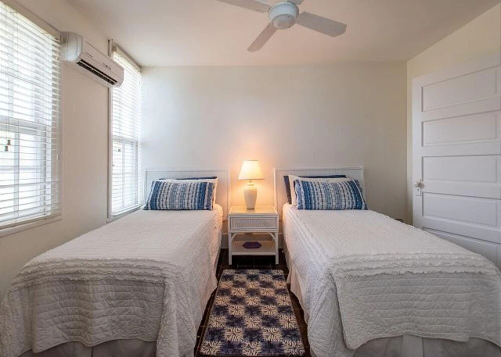 Folly & Guest House by Eleuthera Vacation Rentals