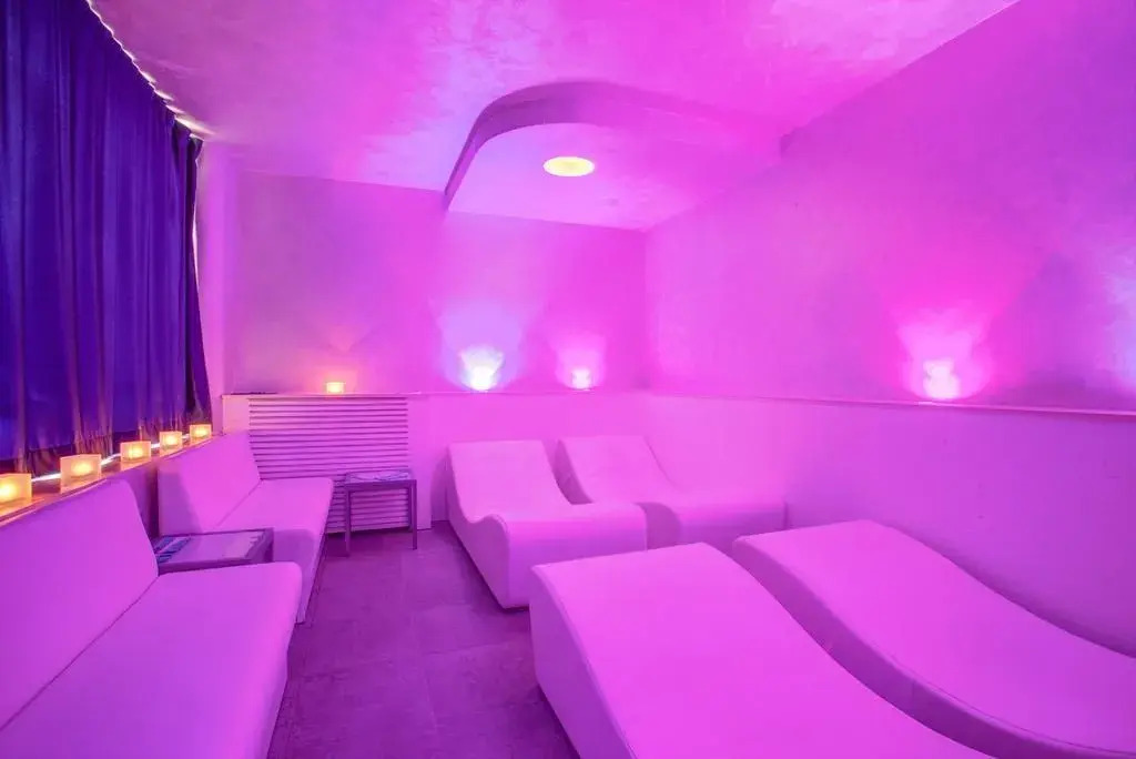 Ferretti Beach Hotel