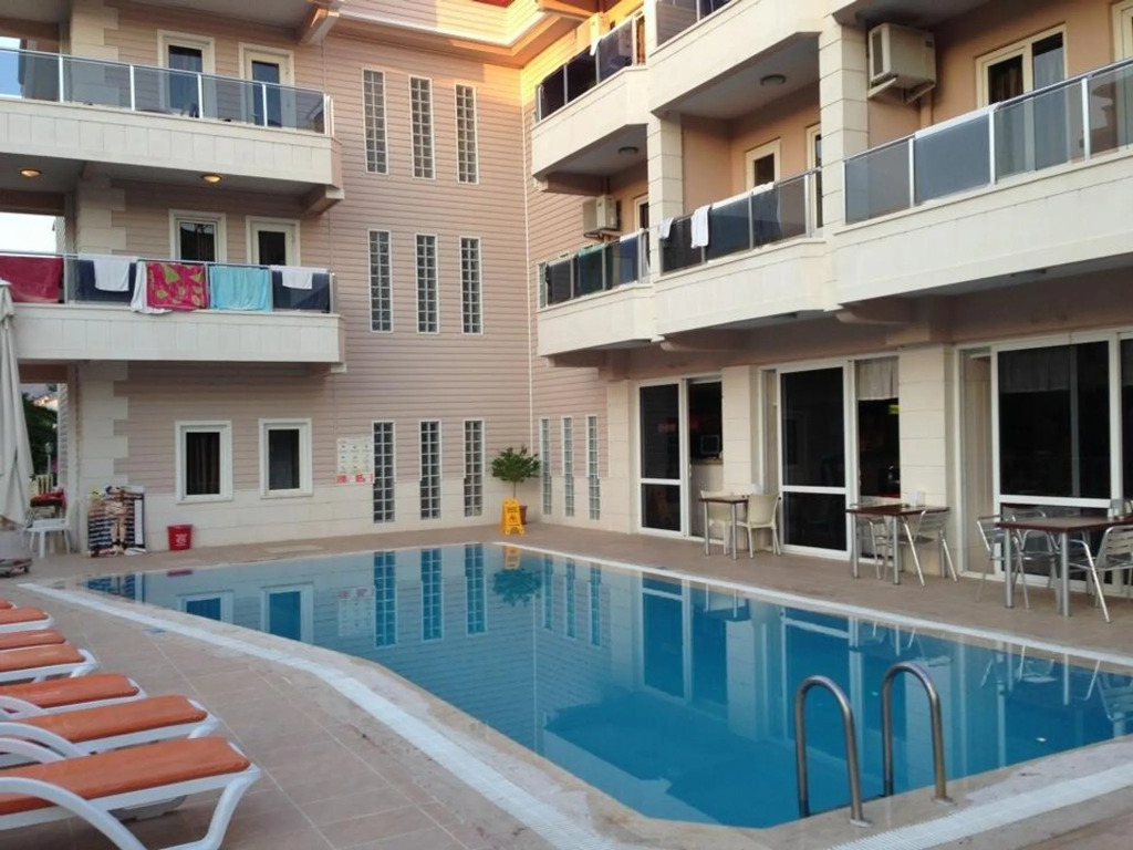 Golden Star Otel