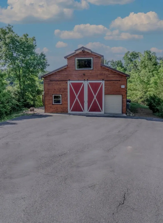 The Barn