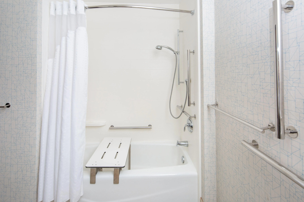 Holiday Inn Express Hotel & Suites Bishop by IHG