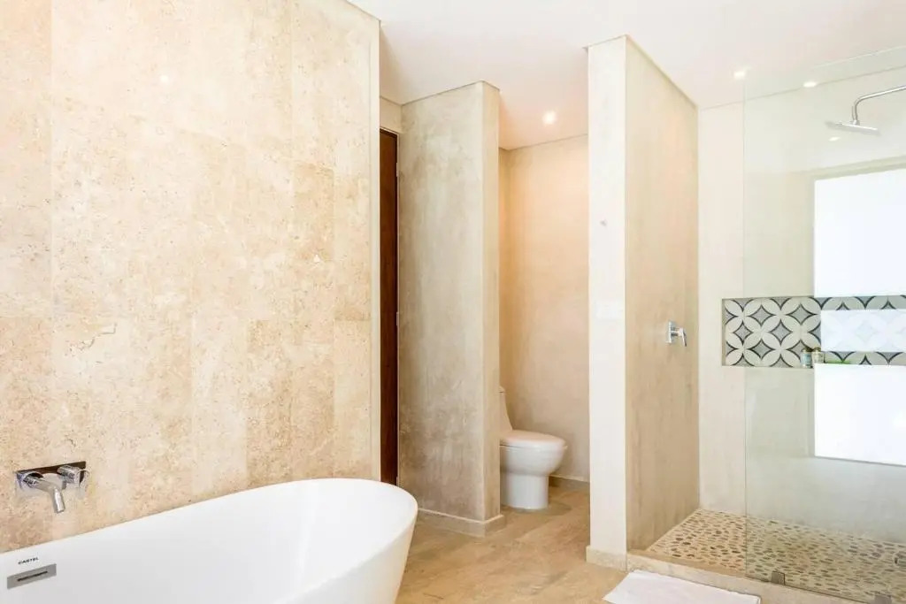BÄAK- A205-Stylish 2BD with 360 infinity pool and sunset view WiFi