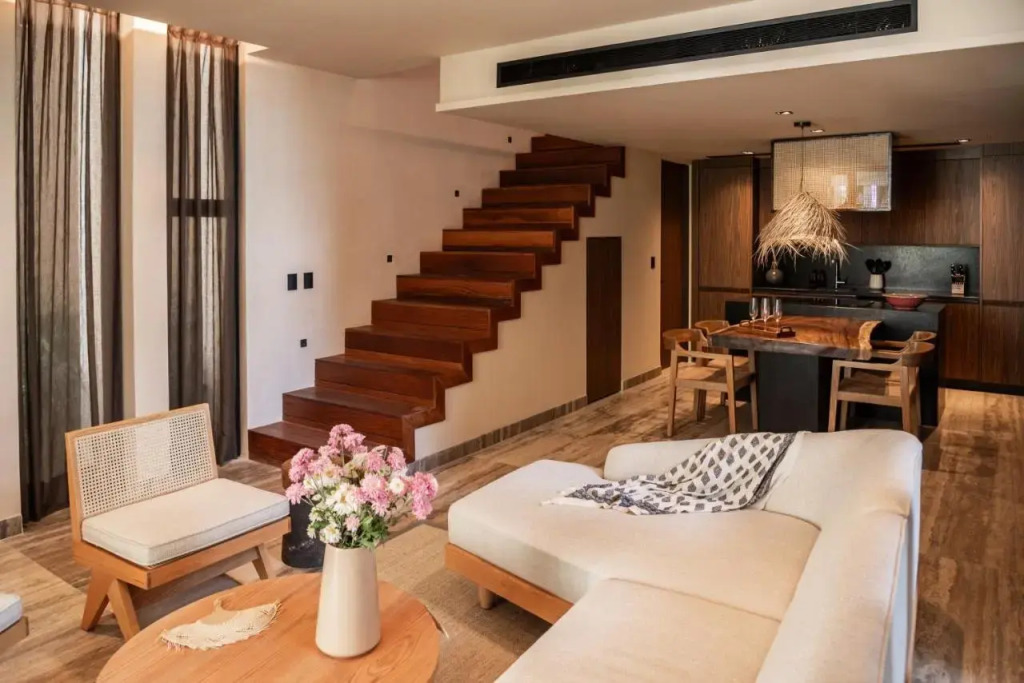 BESPOKE, Member of Small Luxury Hotels