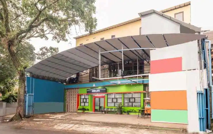 Oyo Life 2449 Sandila Residence