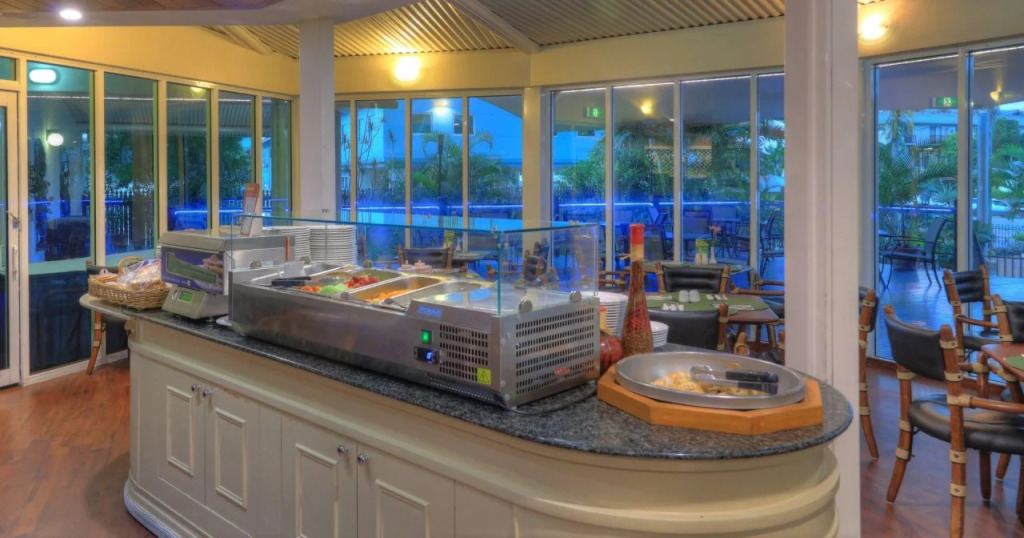 Cairns Sheridan Hotel