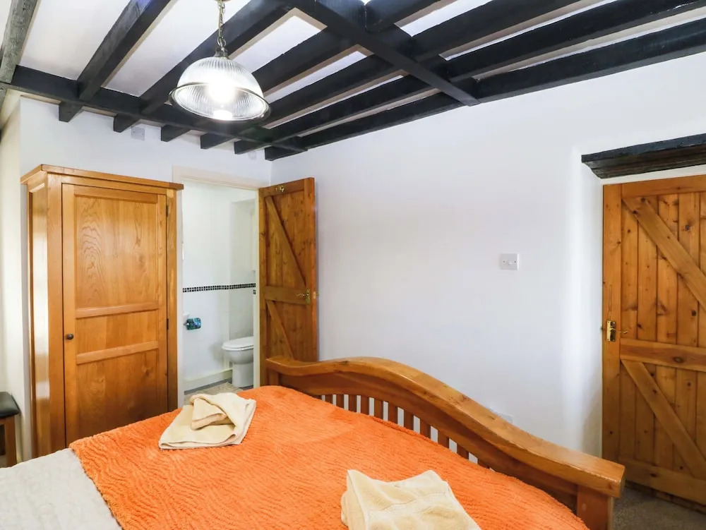 Farm Cottage