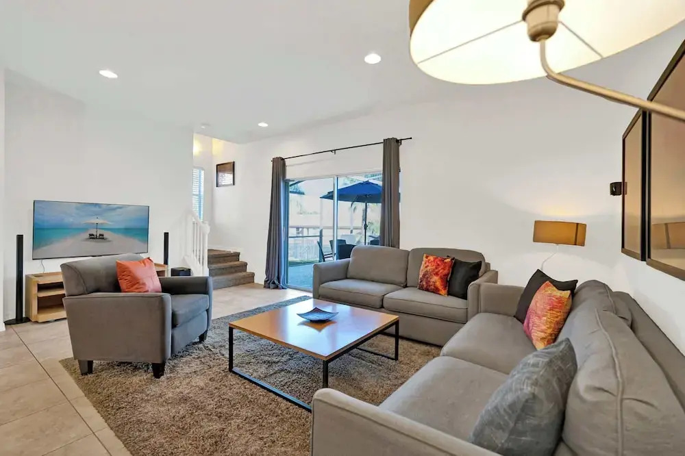 Upstay Spacious 3BR Home w/ Resort Clubhouse Pool