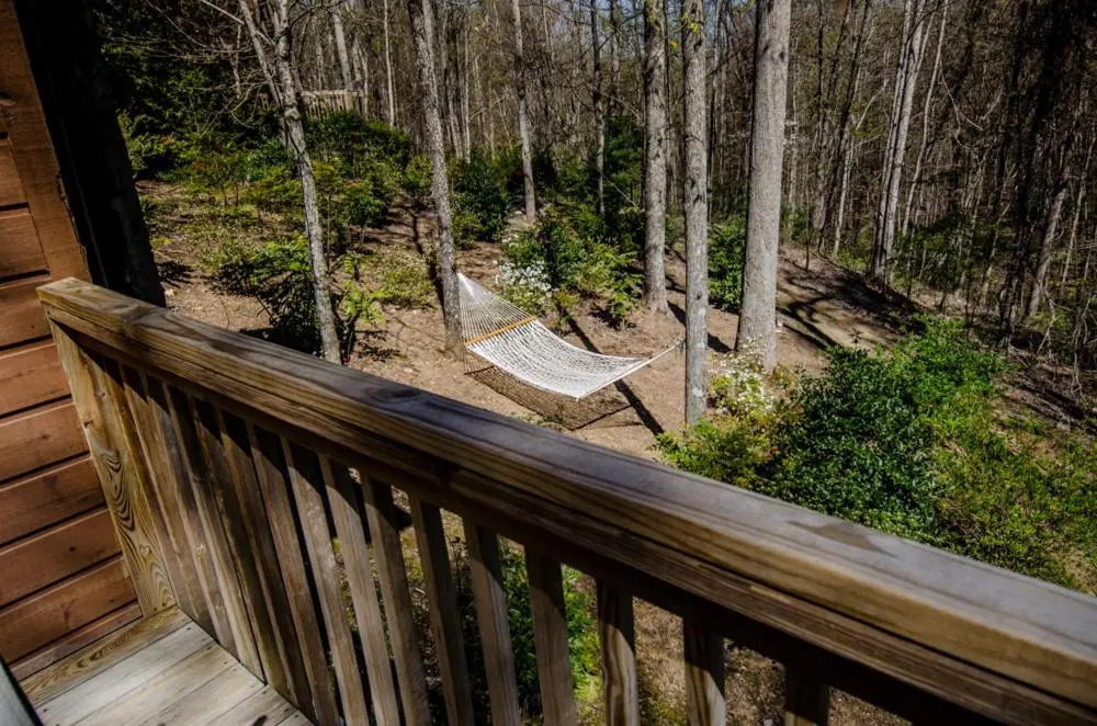 Asheville Cabins of Willow Winds