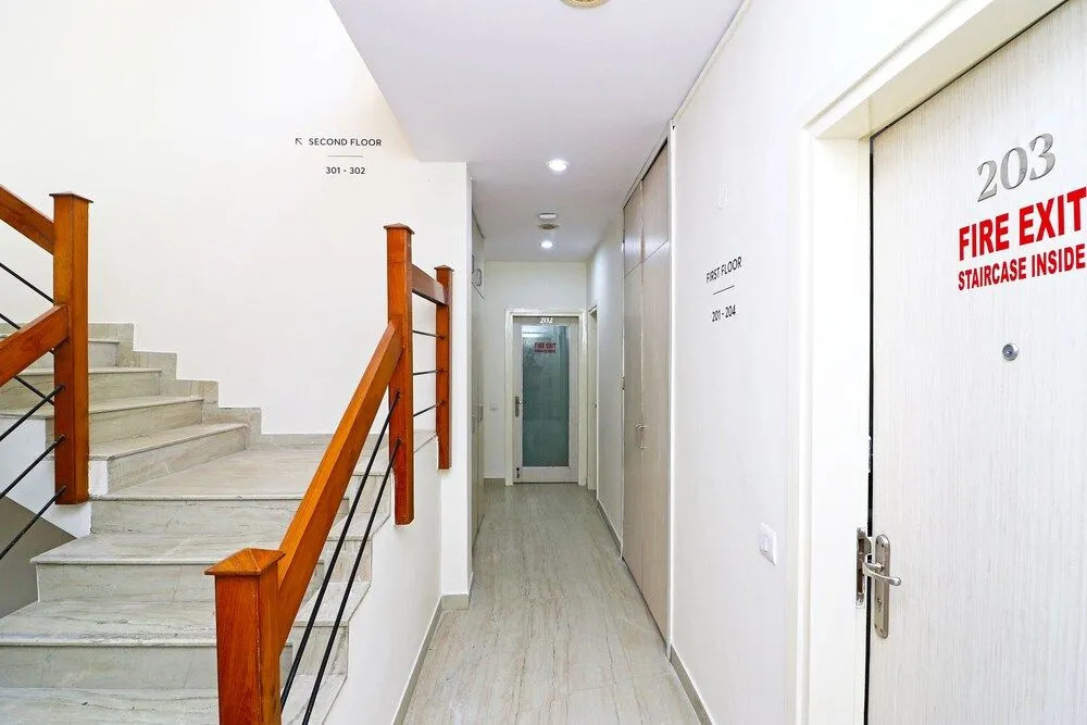 OYO 18572 SilverKey Sohna Road