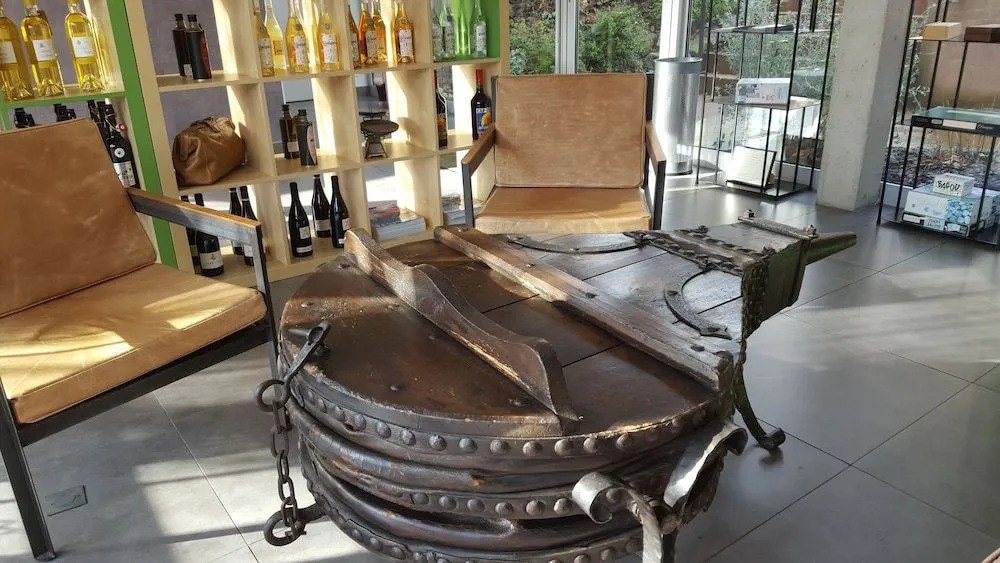 Artemisia Boutique Hotel