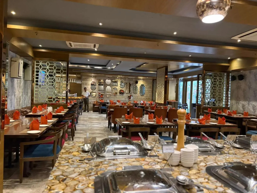 Hotel Parador Agra
