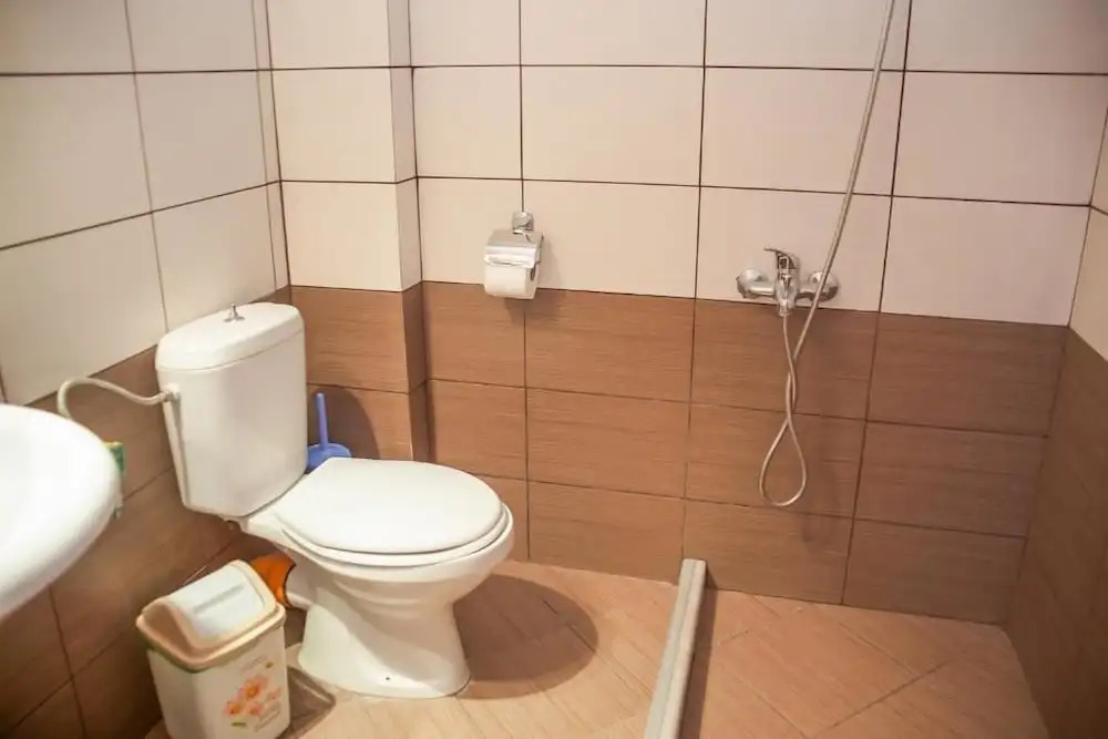 Apart-Hotel Llazari
