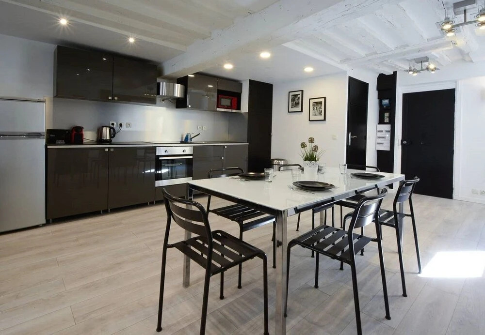 100 - Luxury 2 Bedroom - Beaubourg Marais