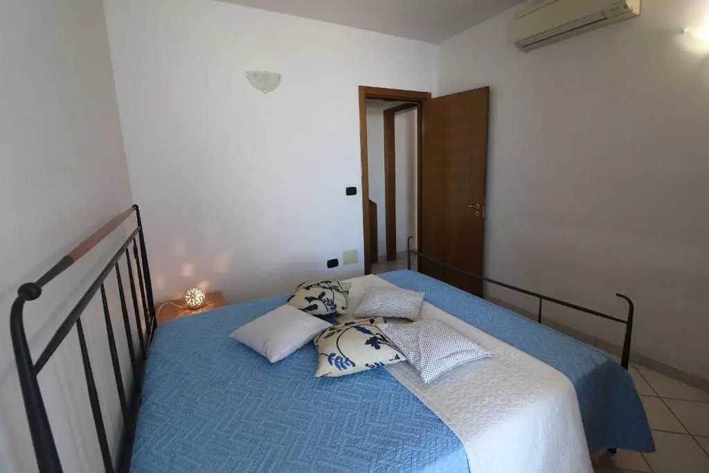 Casa Vanessa Modern one-bedroom apartment with sea view in central Otranto
