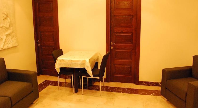 Dreamlike World Apartment on Rustaveli