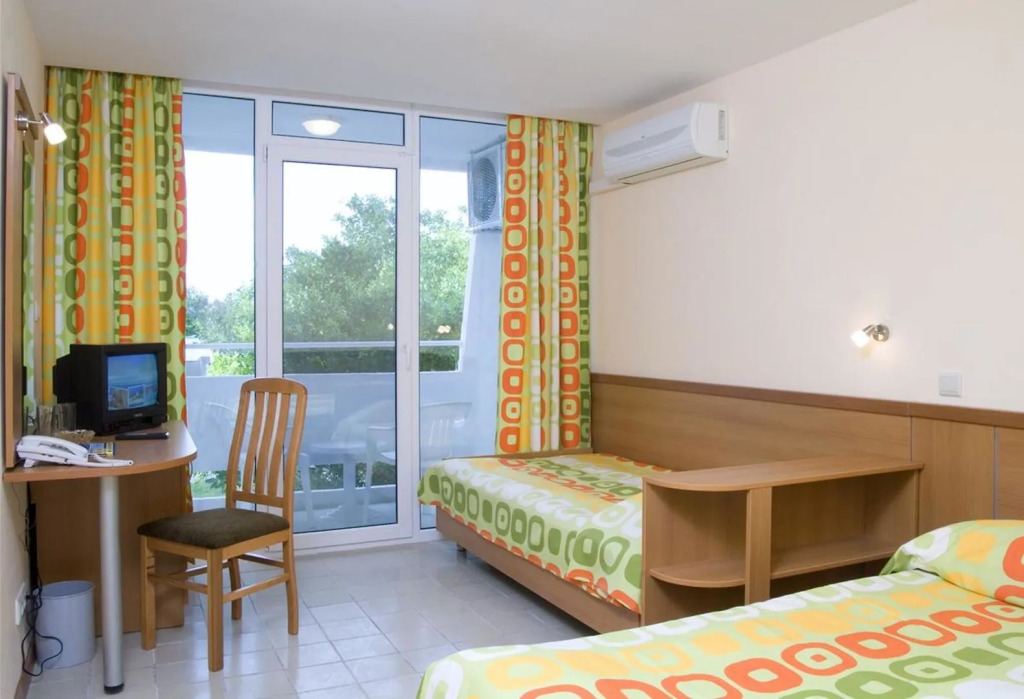 Hotel Compass