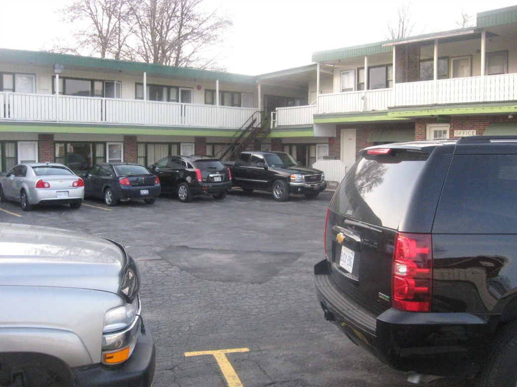 All Seasons Motel