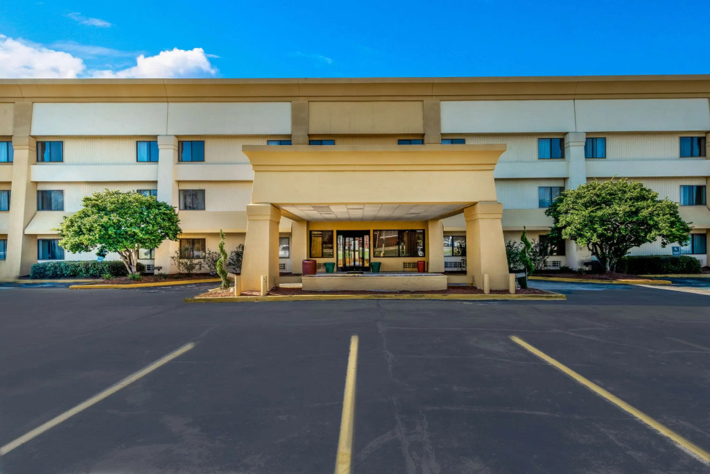 Baymont by Wyndham Meridian